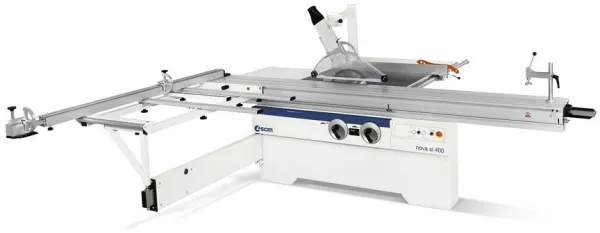 SCM Cirkelsåg, SI 400 NOVA med lutningsbart sågblad och rullbord.